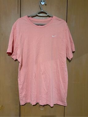 Nike Coral Pink Crew Neck T-Shirt